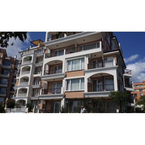 Antorini Apartments
