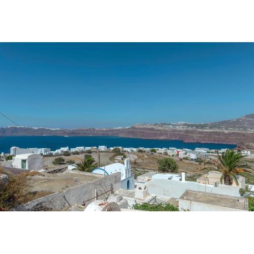 Antron Cave House