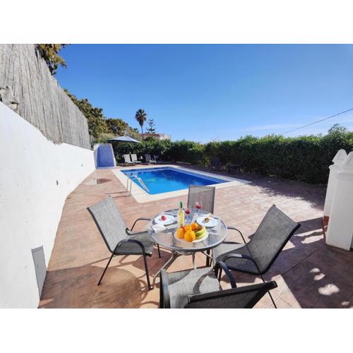 AP377 Cortijo Maite
