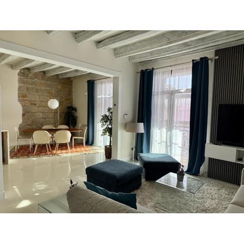 Apartament Colon Bcn 130 mts 3 Dormitorios Port Vell
