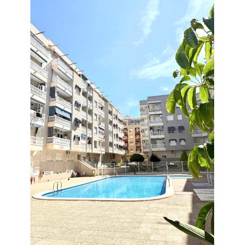 Apartament Diego, wybrzeże Costa Blanca, Hiszpania, z placem zabaw, basenem, grilem i kortem do koszykówki