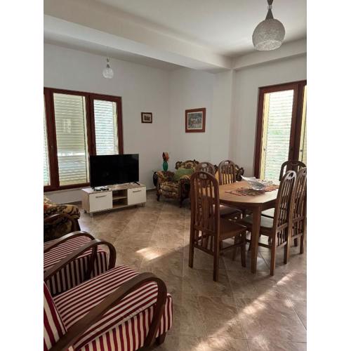 Apartament Gjiri i Lalëzit