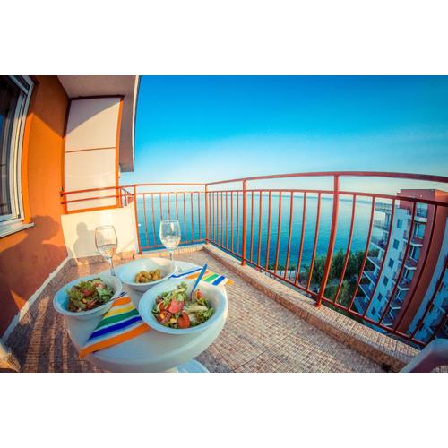 Apartament with See View