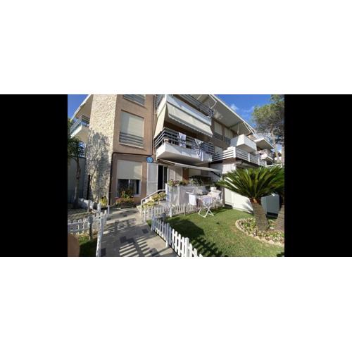 Apartamenti singolo kompleksi lura 3
