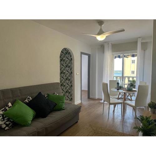 Apartamento 3 dormitorios con vistas al mar en Torrevieja