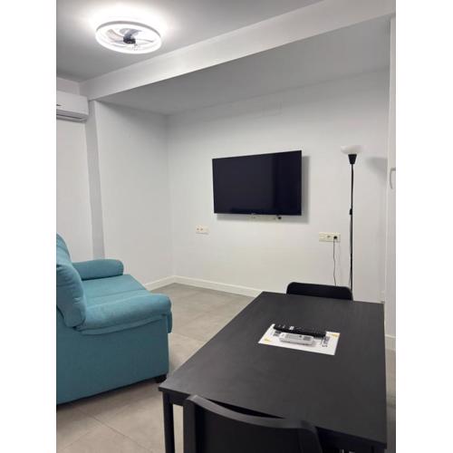 Apartamento 4 a 10 min caminando de la Estación de bus y tren María Zambrano