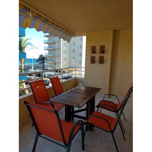 Apartamento a pie de playa