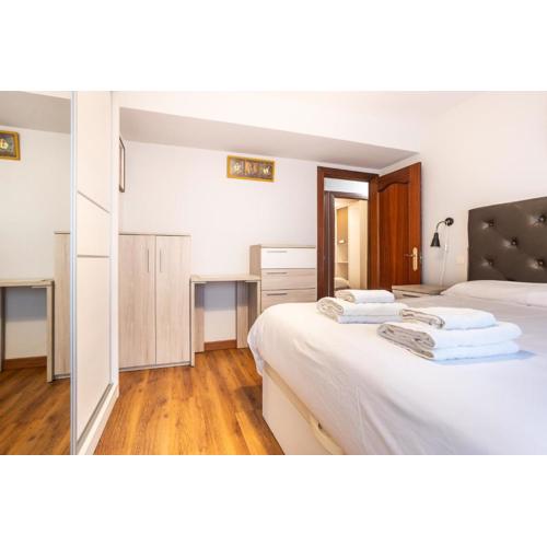 Apartamento Argüelles - 3 Hab y 1 baño - 5 pax - VUT-5675-AS