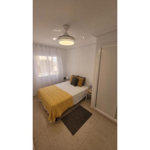 Apartamento Blanco Torrevieja