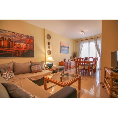 Apartamento céntrico en playa Arenal - MIRAIFACH