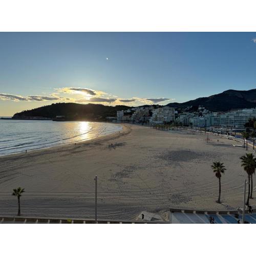APARTAMENTO CON IMPRESIONANTES VISTAS AL MAR