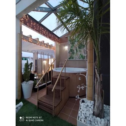 APARTAMENTO CON JACUZZI PRIVADO Y PARKING