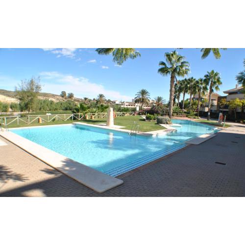 Apartamento con jardín privado y vistas al lago,Valle del Este Golf Agv