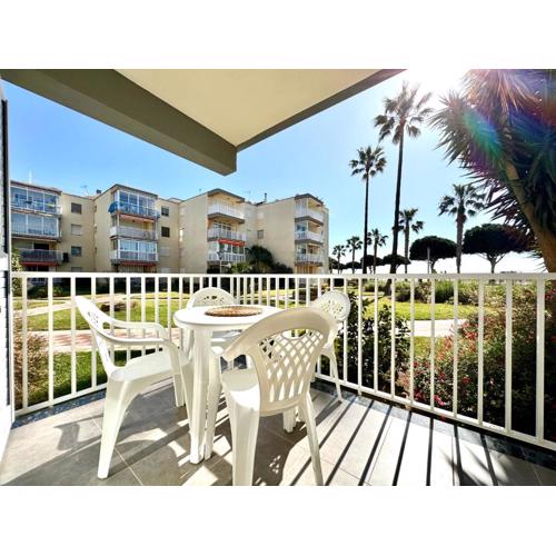 Apartamento con las vistas al mar