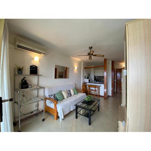 Apartamento con piscina en 1ª línea de playa en Salou