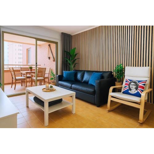 Apartamento con piscina y garaje en Benidorm