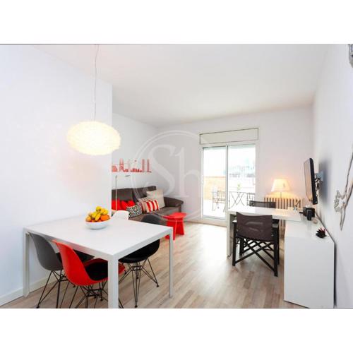 Apartamento con terraza junto a Paseo de Gracia