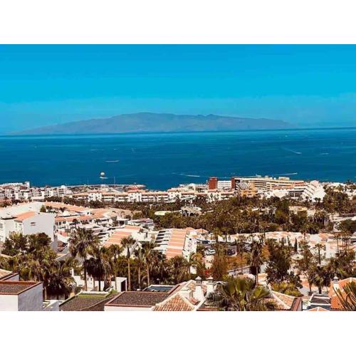 APARTAMENTO con vistas al mar COSTA ADEJE