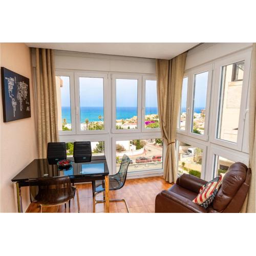 APARTAMENTO CON VISTAS AL MAR Y AL LAGO