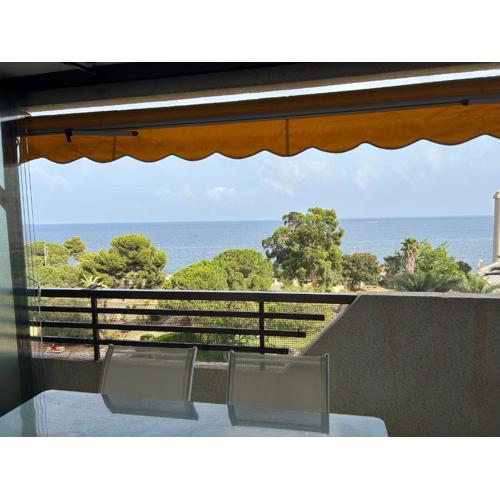 Apartamento con vistas al mar