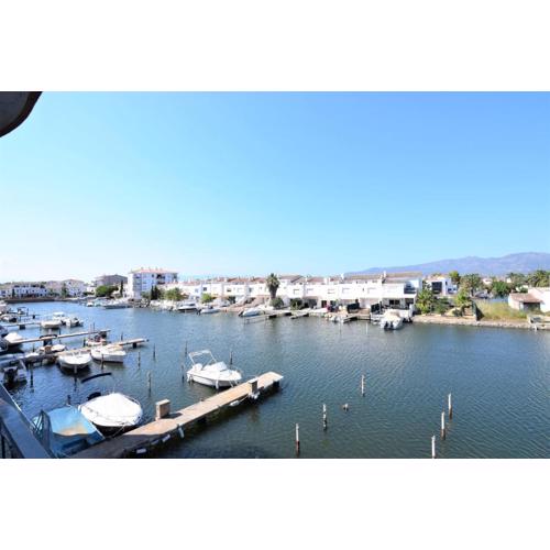 Apartamento con vistas canal ref 114