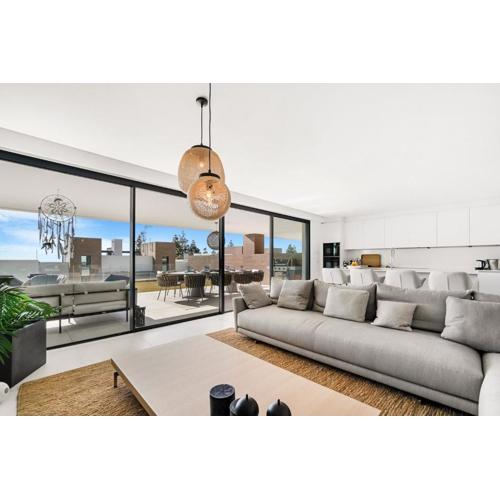 Apartamento de Lujo con Vista al Mar