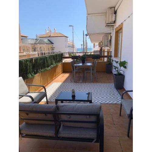 APARTAMENTO DE LUJO EN LA VERA PLAYa GARRUCHA