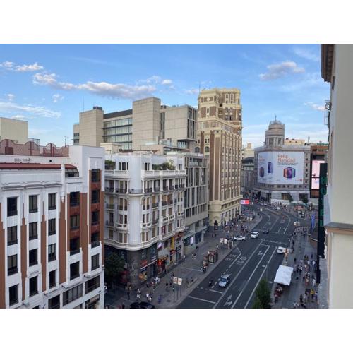 Apartamento Doble Exterior en la GRAN VIA #45 de Madrid 7-2