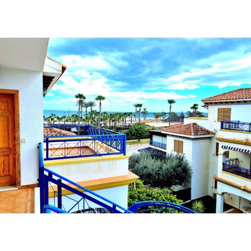 Apartamento dos dormitorios Veramar 5 1ª línea de playa con vistas al mar