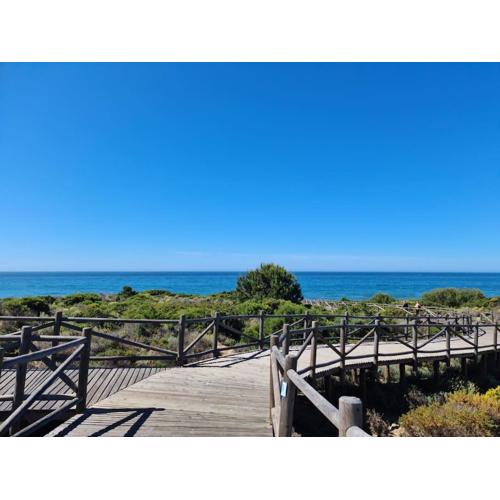 Apartamento Duplex Playa de Artola-Baja-Marbella