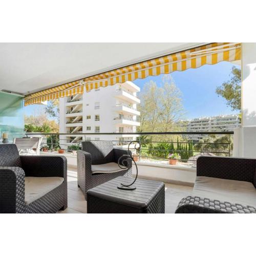 Apartamento en Guadalmina con vistas al golf