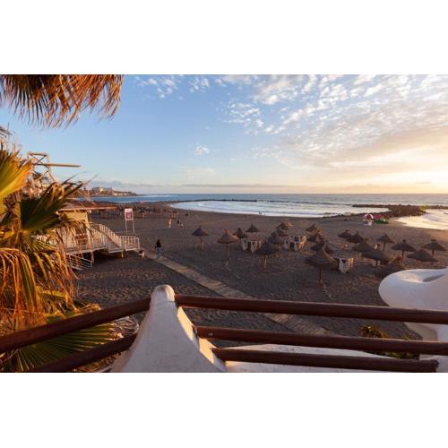 Apartamento en primera línea de playa, céntrico, tranquilo