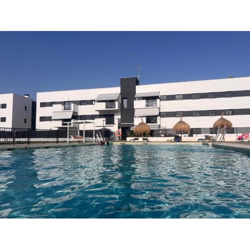 APARTAMENTO en VALLE-NIZA, ALMAYATE, BENAJARAFE, TORRE DEL MAR a 50 METROS de LA PLAYA