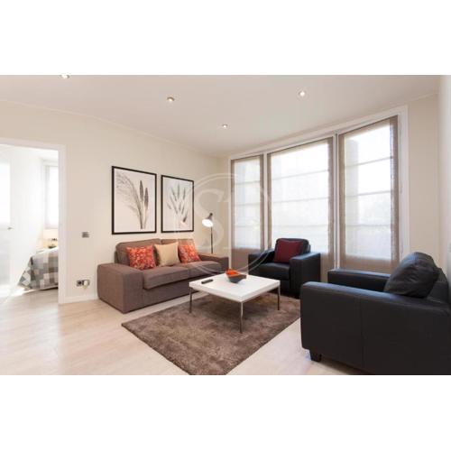 Apartamento familiar en Avenida Gaudí