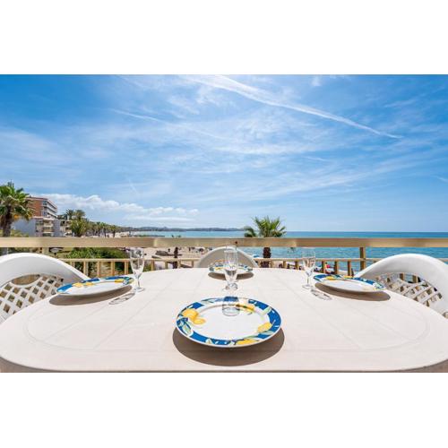 Apartamento frente al mar