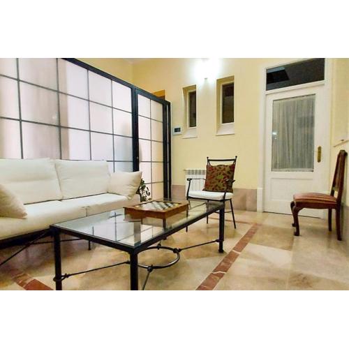 Apartamento J COSTA 15- Alameda Hércules
