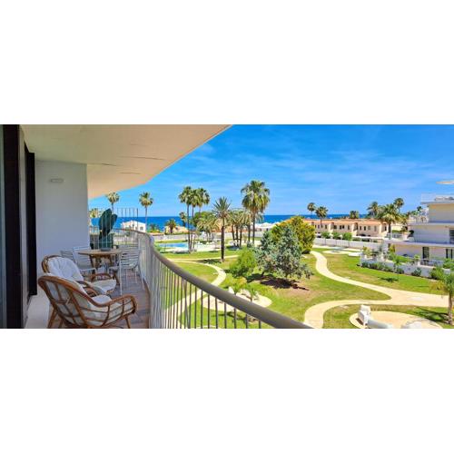 Apartamento junto al mar en Residencial Denia Beach