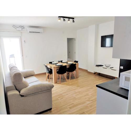 Apartamento Moderno con Encanto familiar en el Corazón de Peñíscola