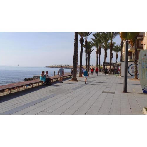 Apartamento Moriones A. A150 m del mar en centro de ciudad