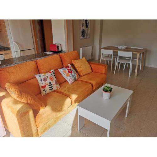 Apartamento nuevo con piscina
