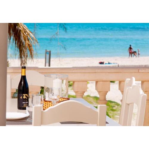 Apartamento playa Primera planta 2-3