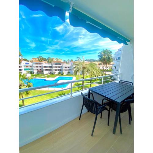 Apartamento reformado con piscina en Javea