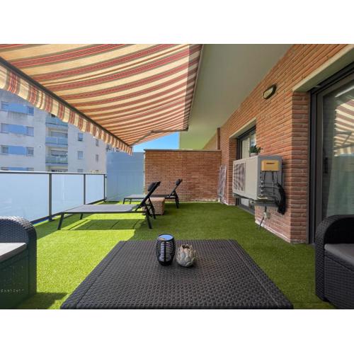 Apartamento renovado cerca de la playa
