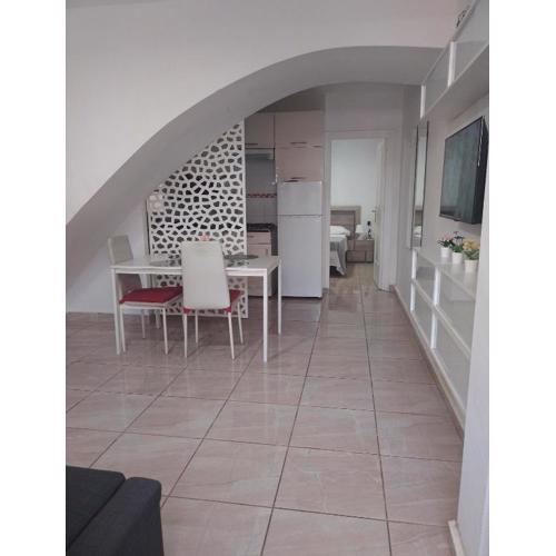 apartamento serrano con terraza