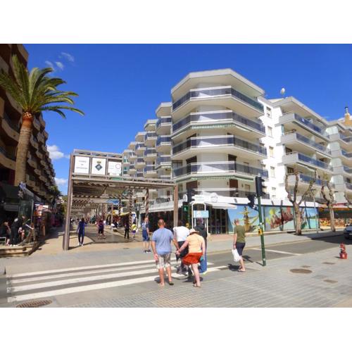 Apartamentos Bahia Dorada y Iris