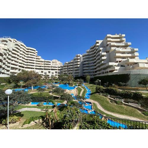 Apartamentos Benalbeach by Benalnova