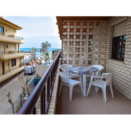 Apartamentos Bernat 3000