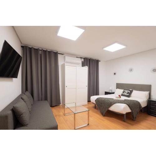 Apartamentos Day Madrid SANTO DOMINGO Centro Gran Via Sol Malasaña