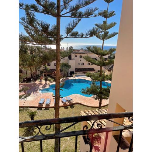 Apartamentos El Toro