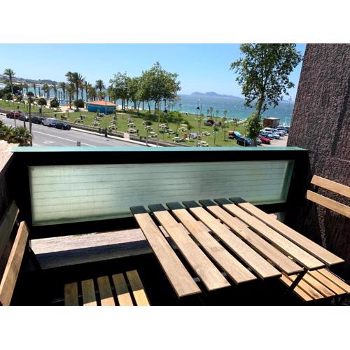 Apartamentos en Playa de Samil Primera Línea de playa Pe Na Areia